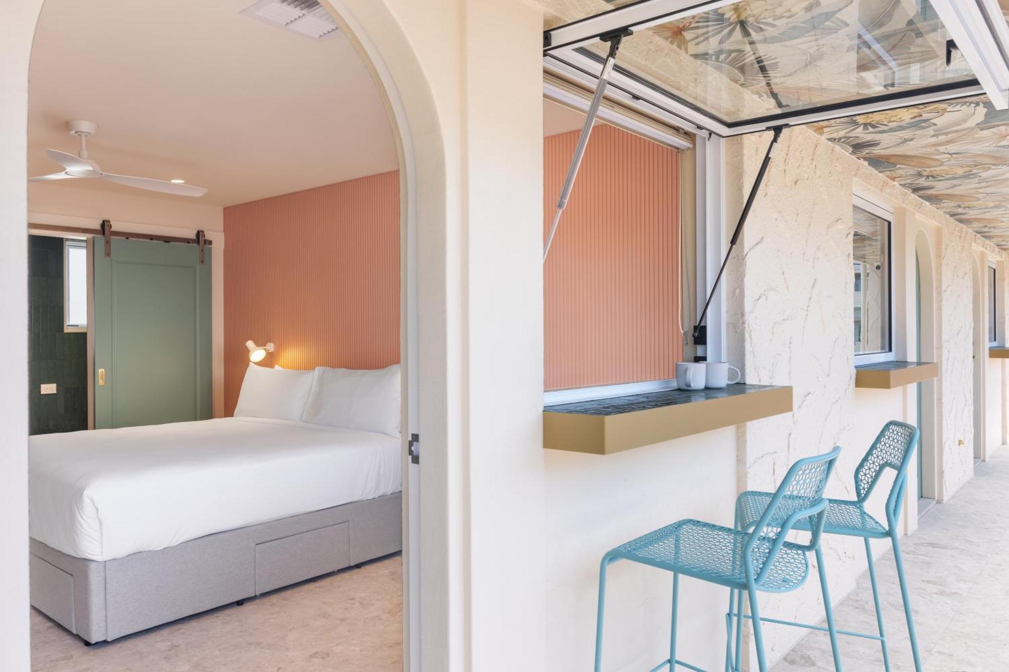 The Shores Miami Гоулд Коуст Стая снимка