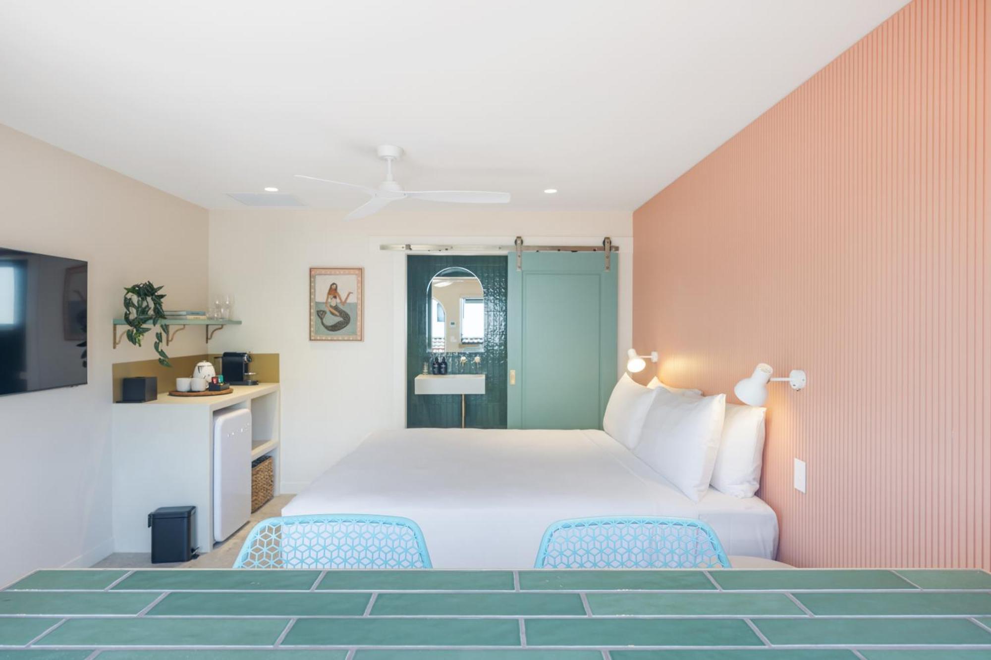 The Shores Miami Гоулд Коуст Стая снимка